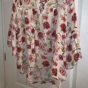 Boutique floral blouse